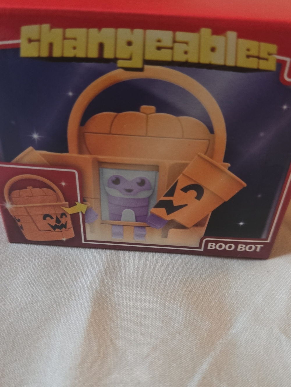 McDonald's Changeables Boo Bot Halloween Pumpkin Playset in Orange and Purple.